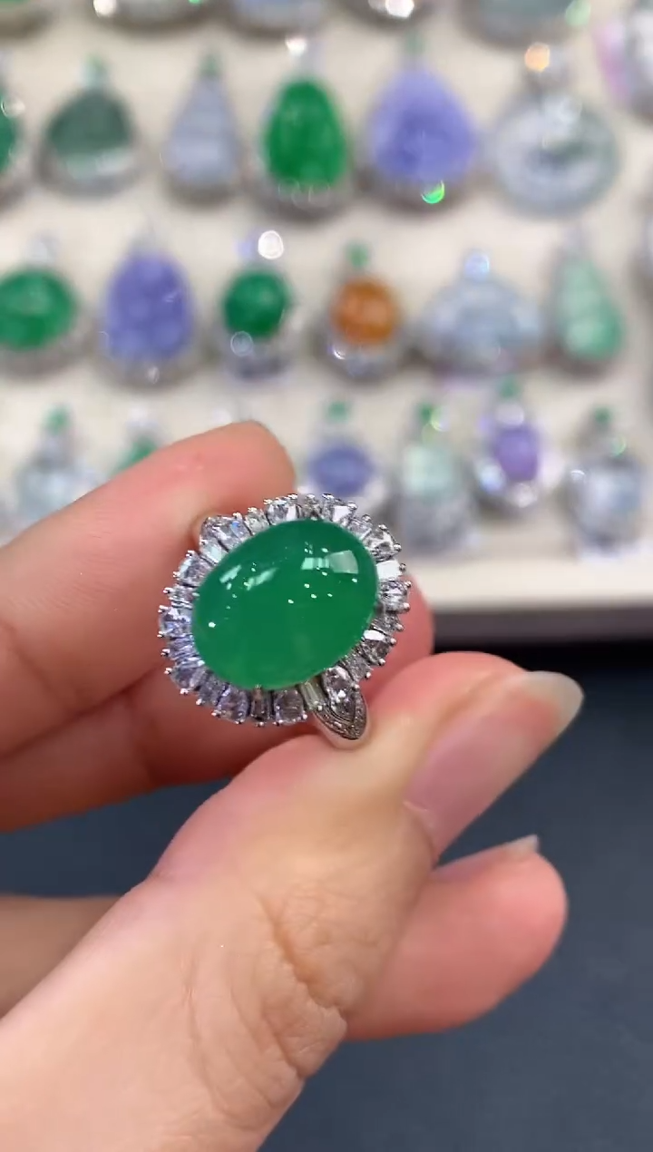 【闪购商品】翡翠戒指18K金镶嵌B223    