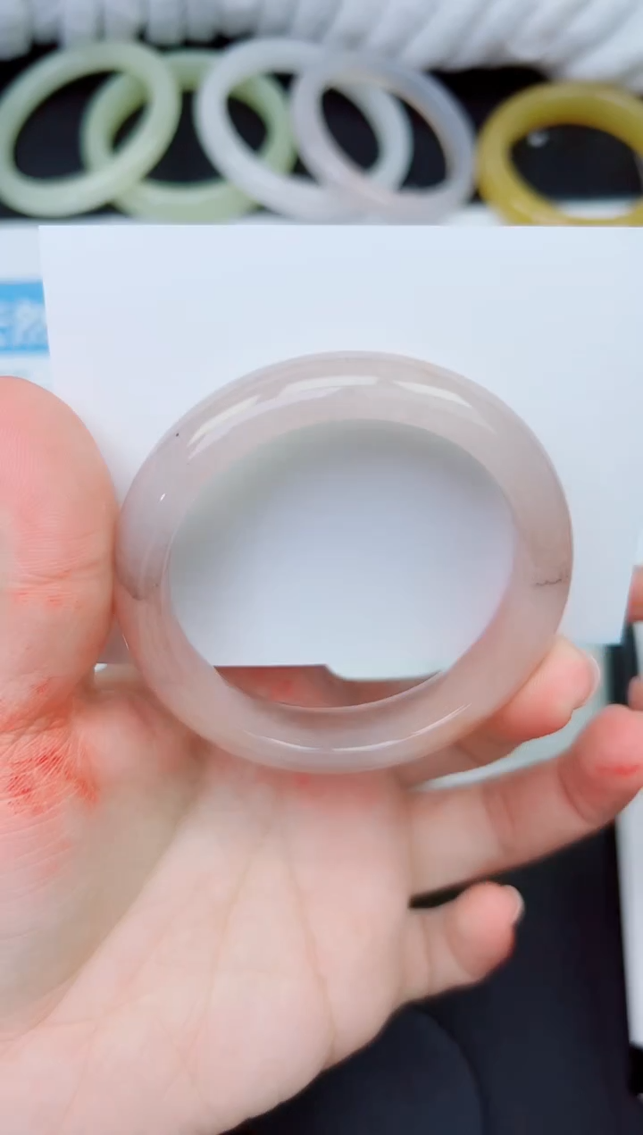 石英质玉手镯未镶嵌580-54.4