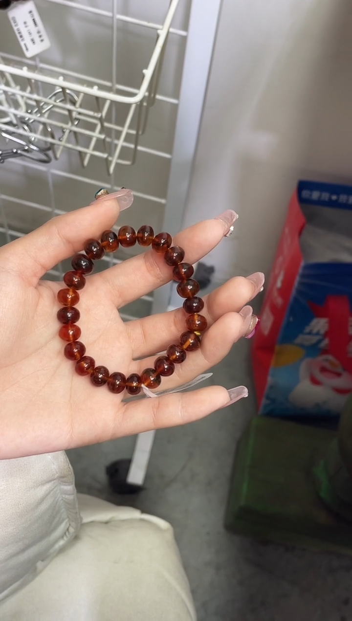 【闪购商品】琥珀裸石未镶嵌9+血珀手串