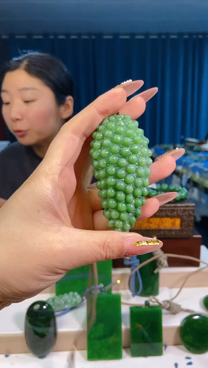 【闪购商品】和田玉挂件未镶嵌1