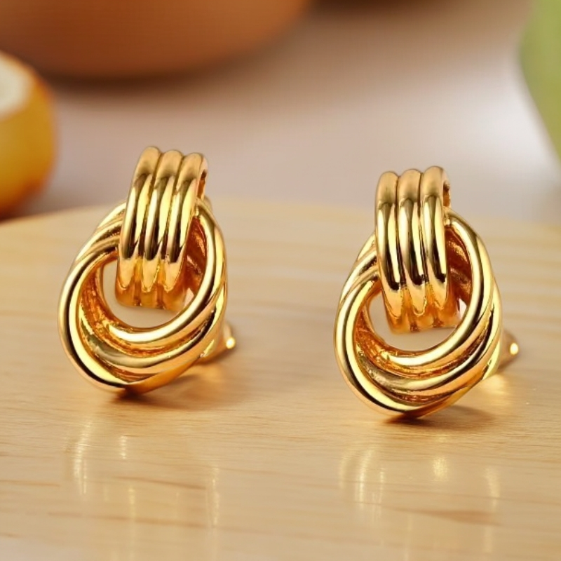铜合金耳饰 法式麻花纽扣光面耳钉环环相扣金色简约时尚小众素款