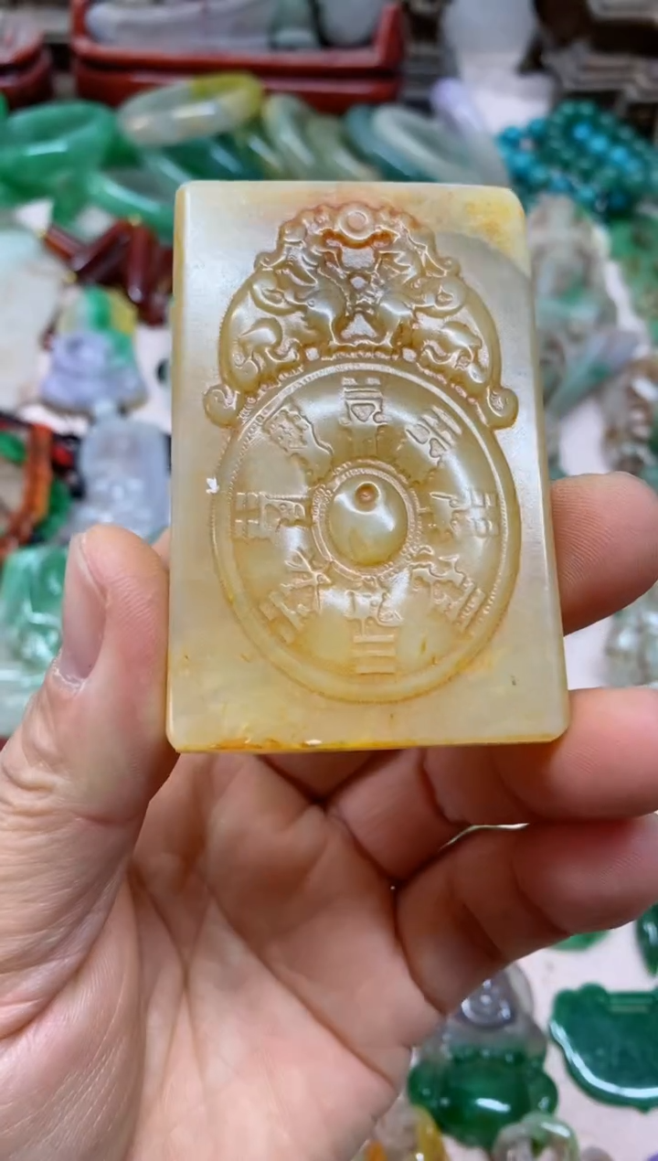 【闪购商品】35直播间的实时画面