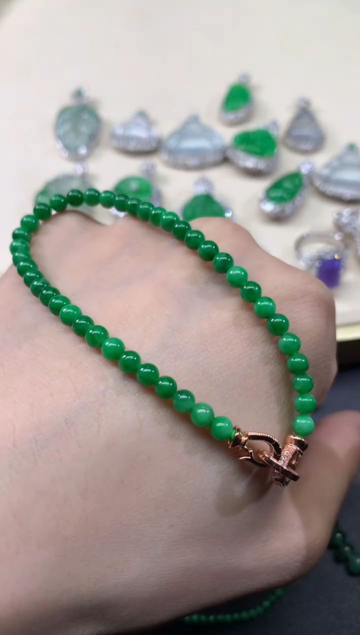 【闪购商品】翡翠手串未镶嵌111天然A货翡翠