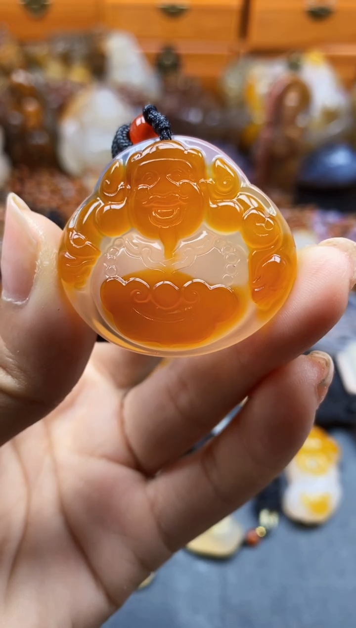 未镶嵌1玛瑙/玉髓羽*贝ll
