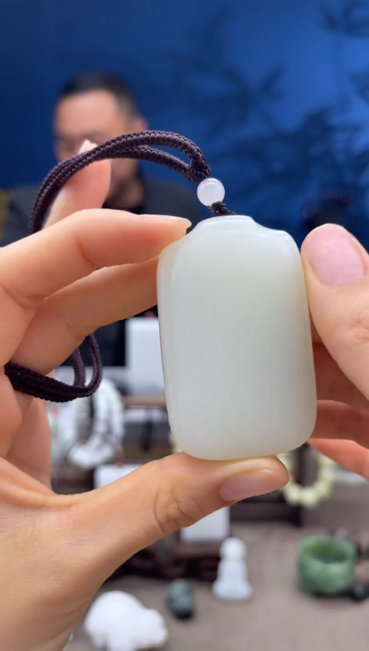 【闪购商品】和田玉颈饰未镶嵌1