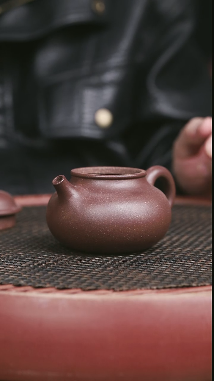 茶壶紫砂17号高砂老紫泥纳底容天150