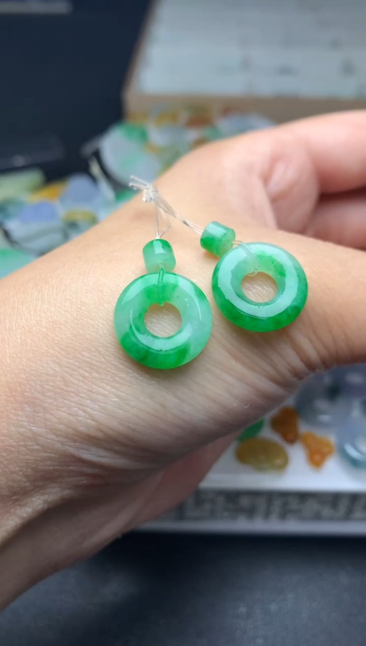 定制翡翠未镶嵌毛货