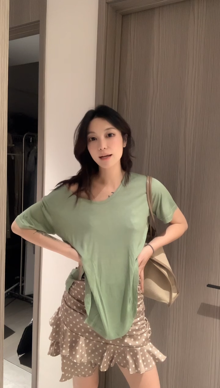 TpuL码褶皱波点裙清仓福利