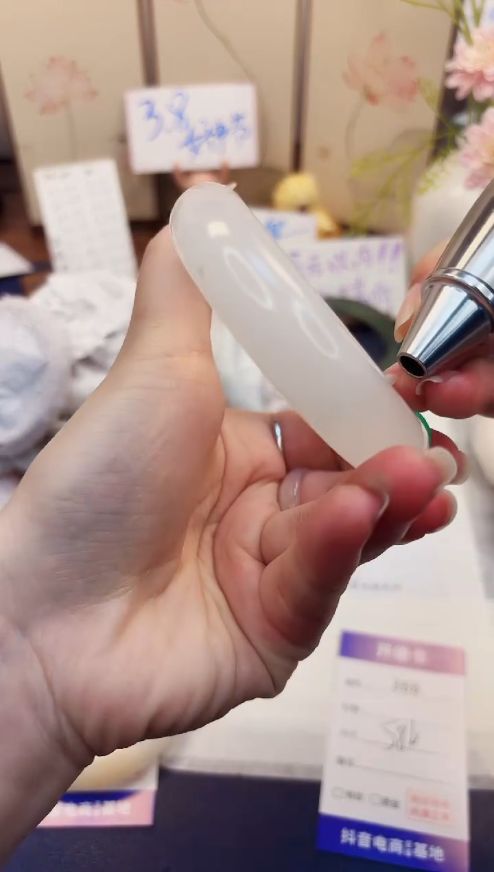 【闪购商品】石英质玉手镯未镶嵌366-财气镯-圈口58