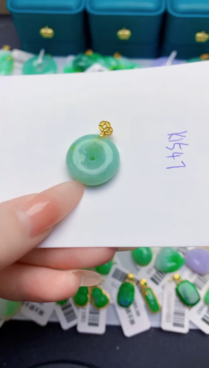 颈饰未镶嵌翡翠缅甸天然翡翠A货