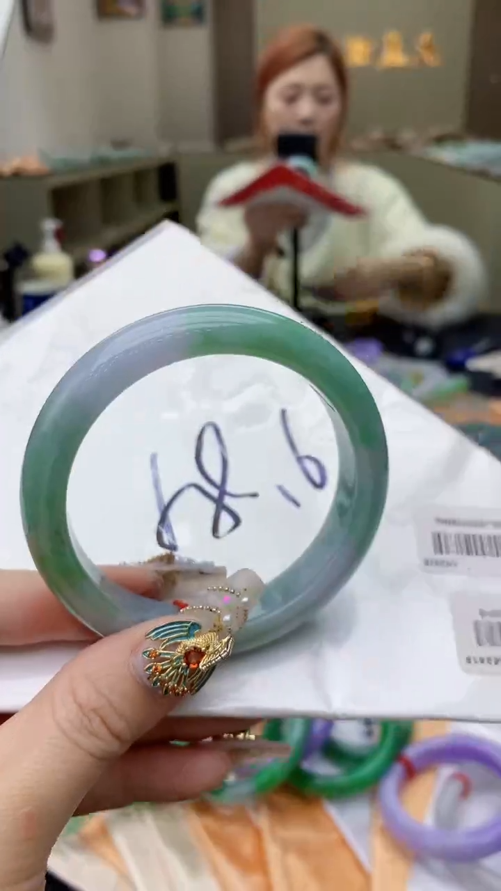 【闪购商品】翡翠手镯未镶嵌0563574008