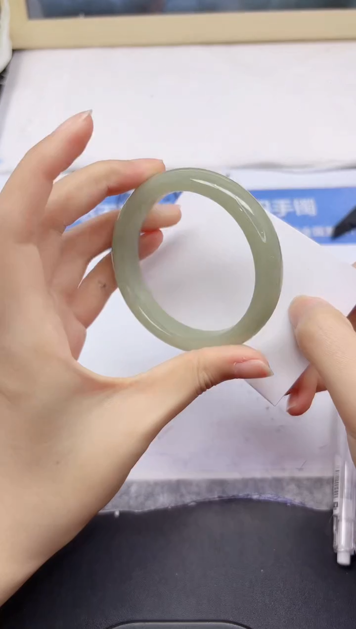 石英质玉手镯未镶嵌146-55.3