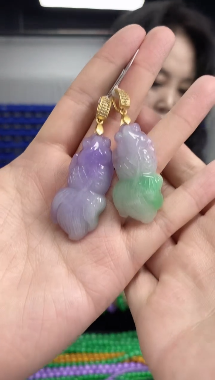 翡翠未镶嵌耳饰闪购链接    多样性发其一颜色微差