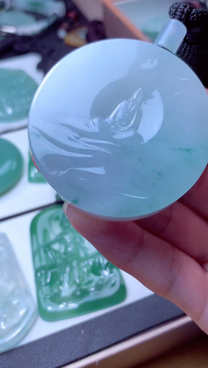 颈饰未镶嵌翡翠天然A货翡翠