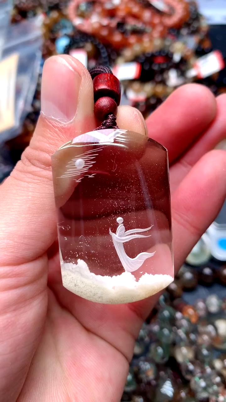 【闪购商品】水晶吊坠(赠链)未镶嵌261