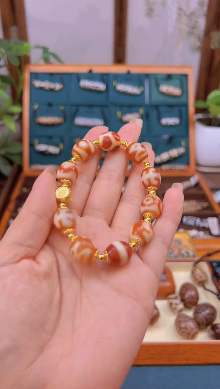 合金颈饰玛瑙/玉髓（覆膜）21.(微瑕)