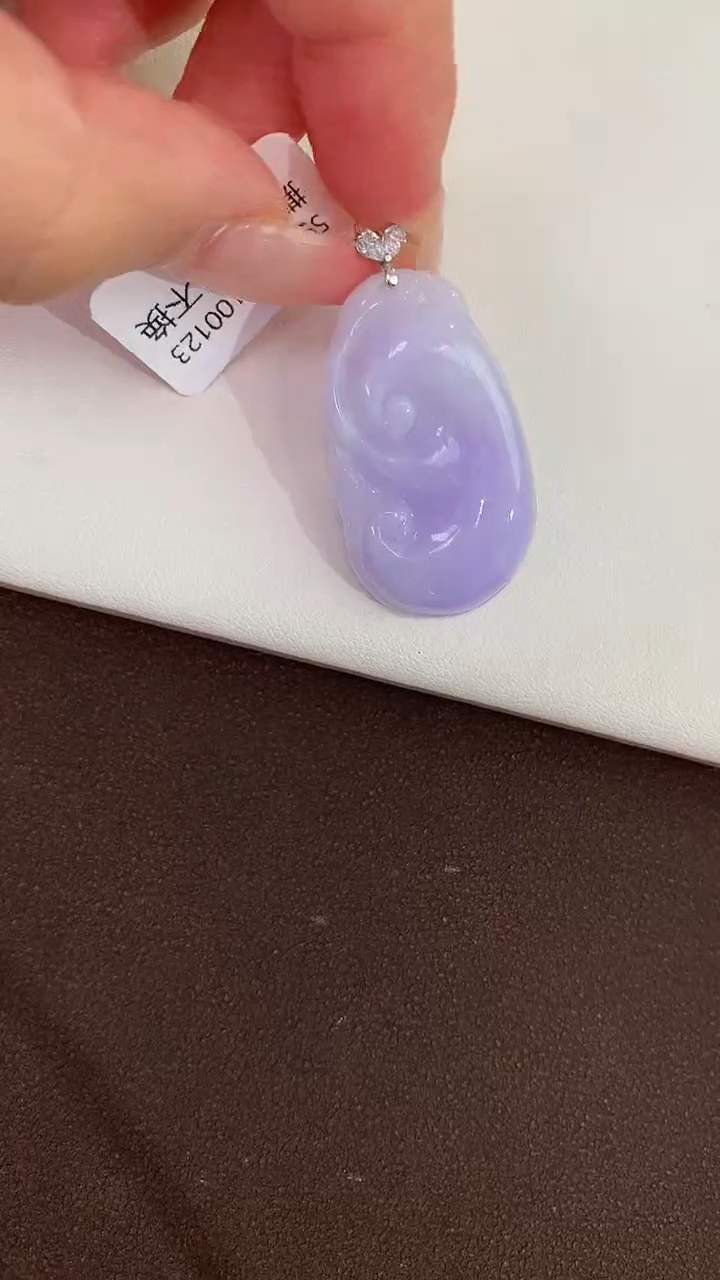 吊坠(赠链)18K金镶嵌翡翠天然缅甸A货翡翠