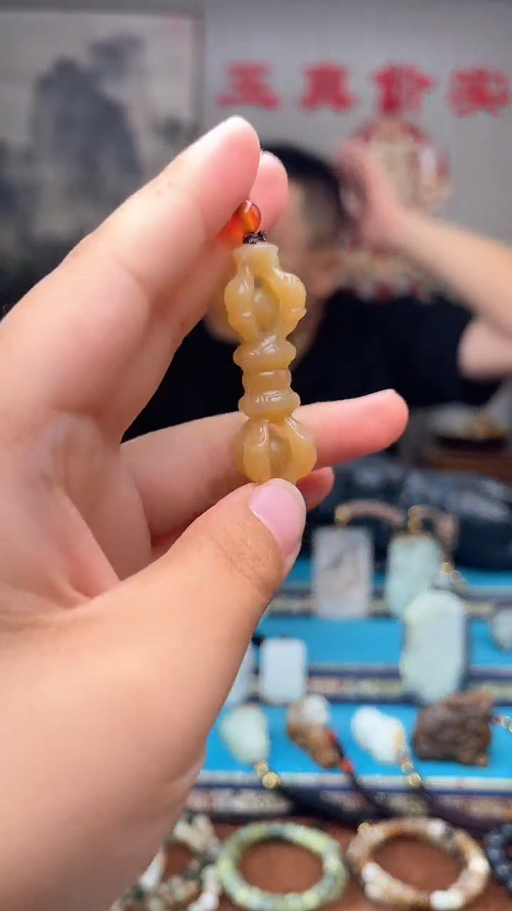 和田玉未镶嵌挂件1