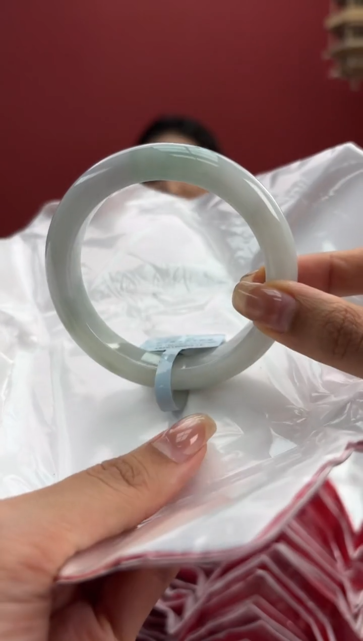 翡翠手镯未镶嵌17手镯