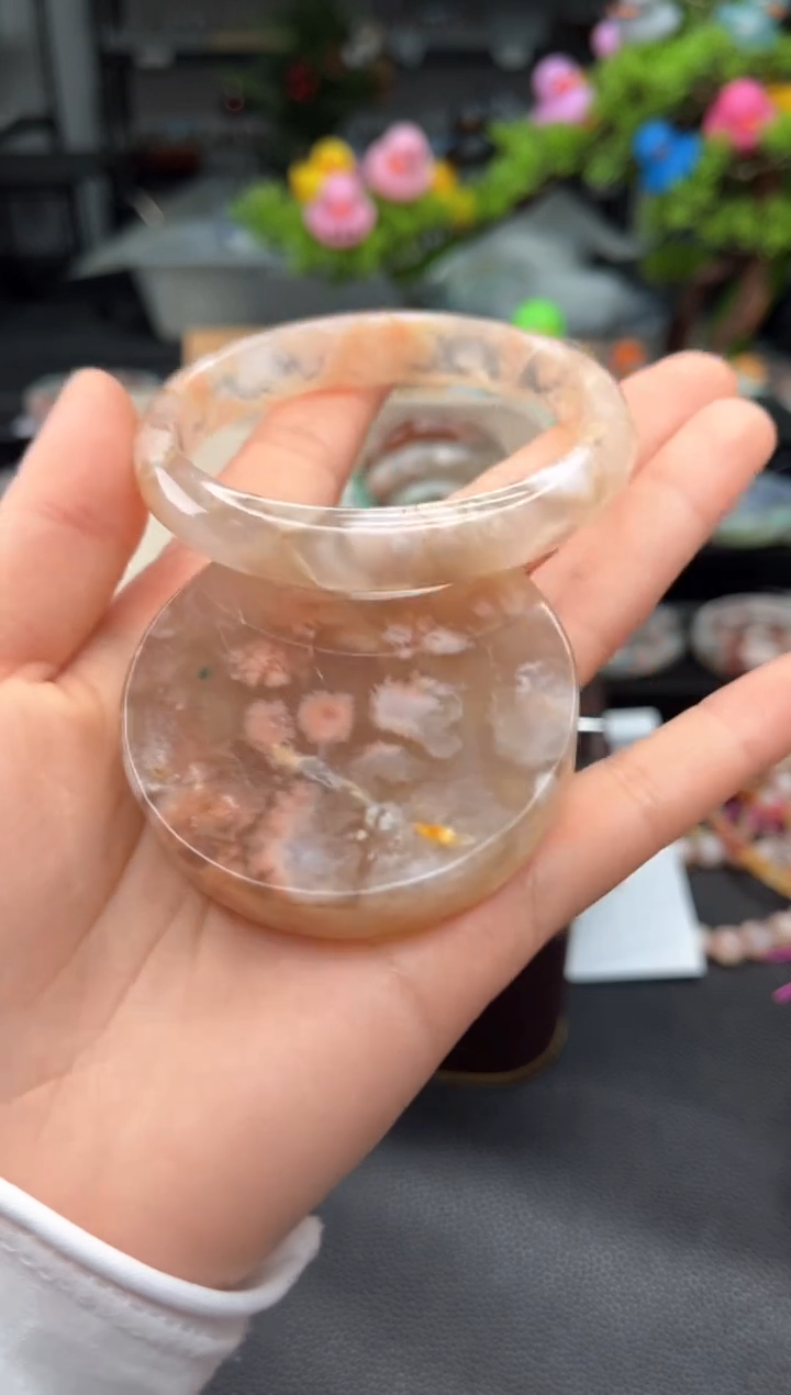 石英质玉未镶嵌手镯60圈口（赠送镯心）S93549