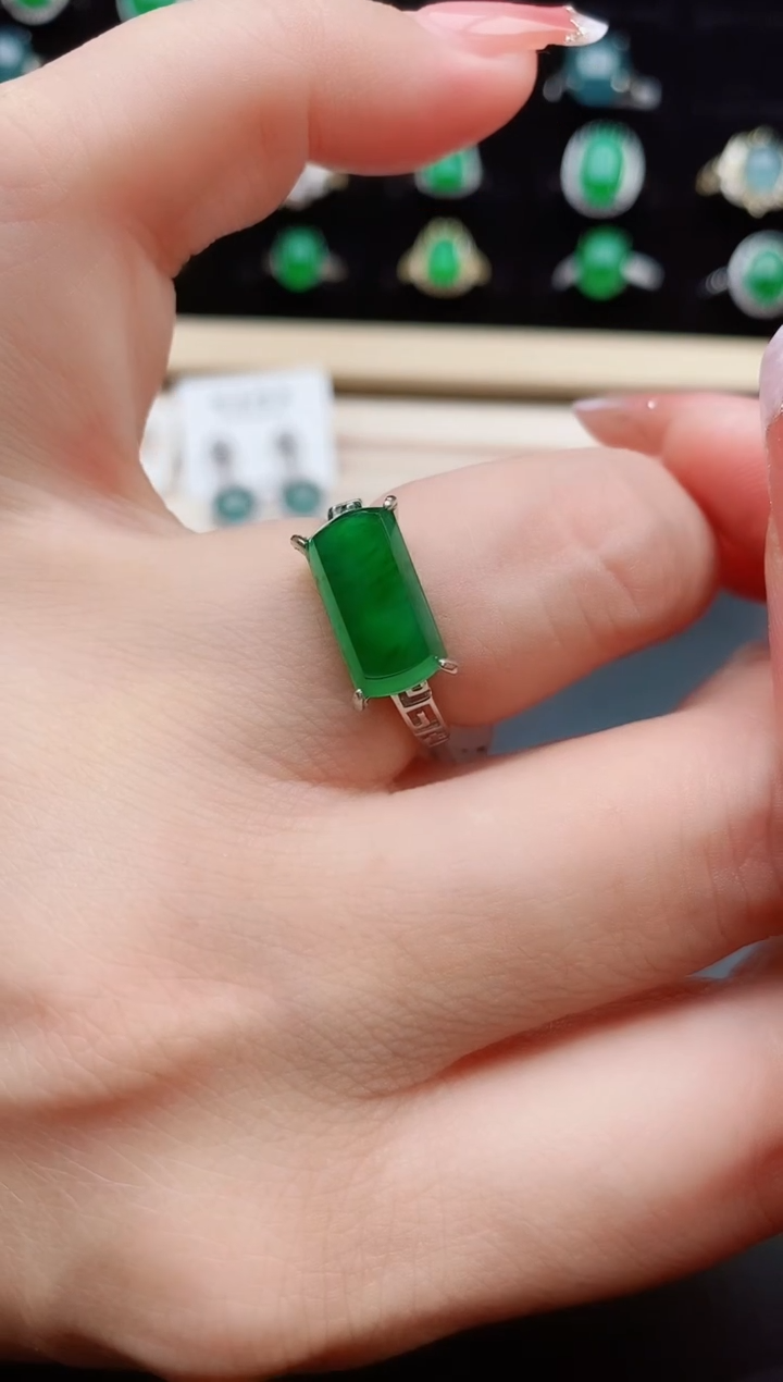 【闪购商品】翡翠戒指银S925镶嵌321321