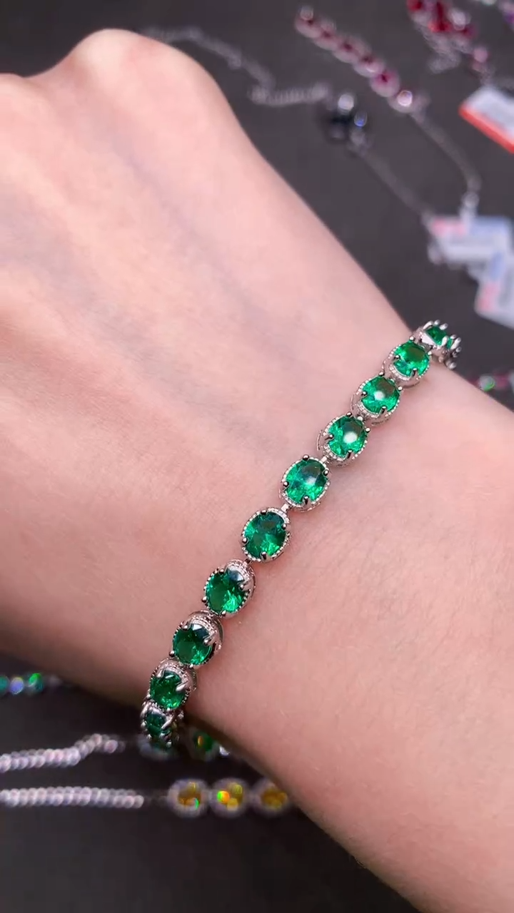 【闪购商品】祖母绿手链银S925镶嵌........