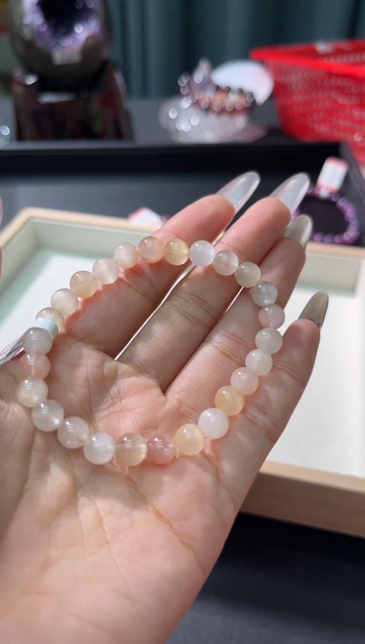 【闪购商品】水晶`未镶嵌148多样性发其一7+