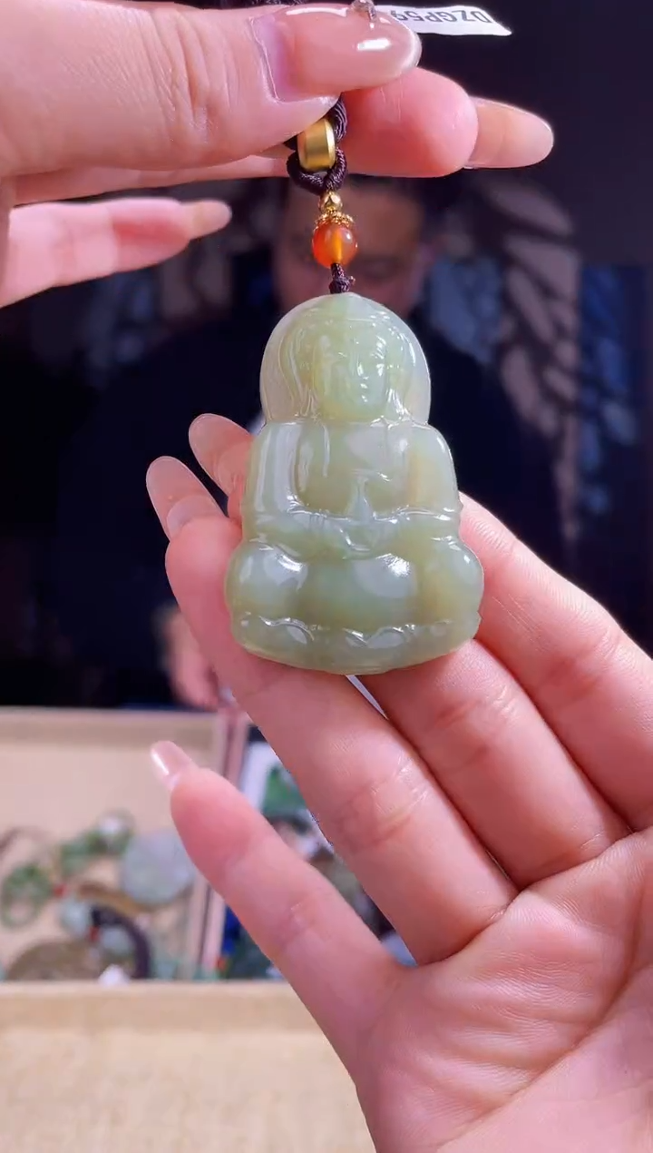 【闪购商品】和田玉颈饰未镶嵌拍一发一