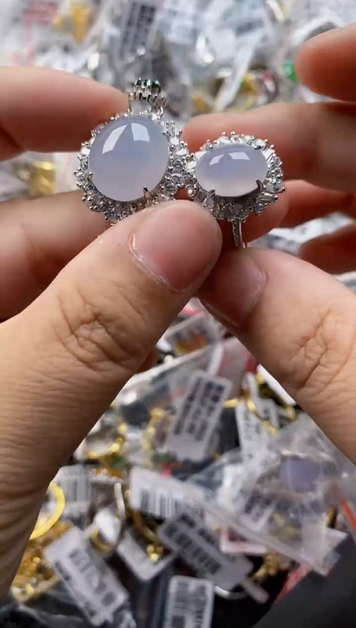 翡翠戒指银S925镶嵌888     2