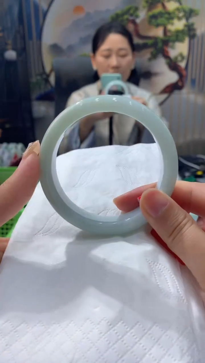 【闪购商品】翡翠手镯未镶嵌00003852