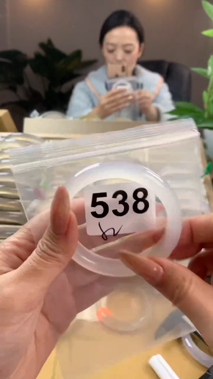 【闪购商品】玛瑙/玉髓手镯未镶嵌538