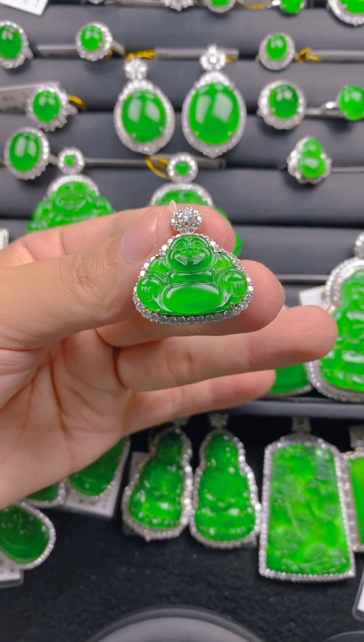 【闪购商品】翡翠颈饰银S925镶嵌11111111