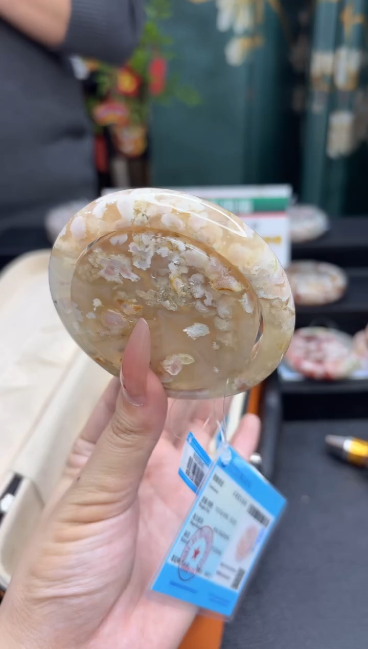 【闪购商品】石英质玉手镯未镶嵌2292（63圈赠送镯心）