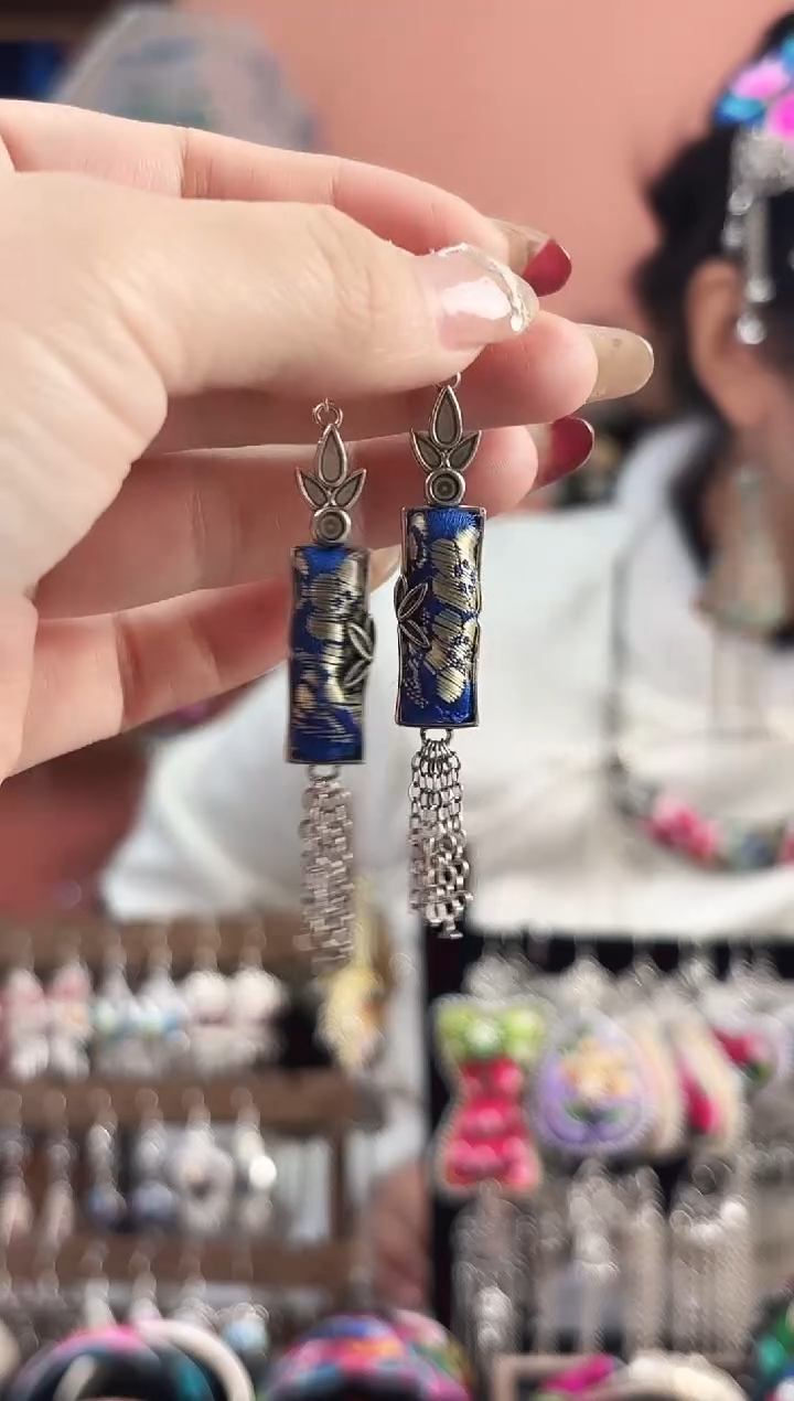 织绣艺枝独绣手工饰品36