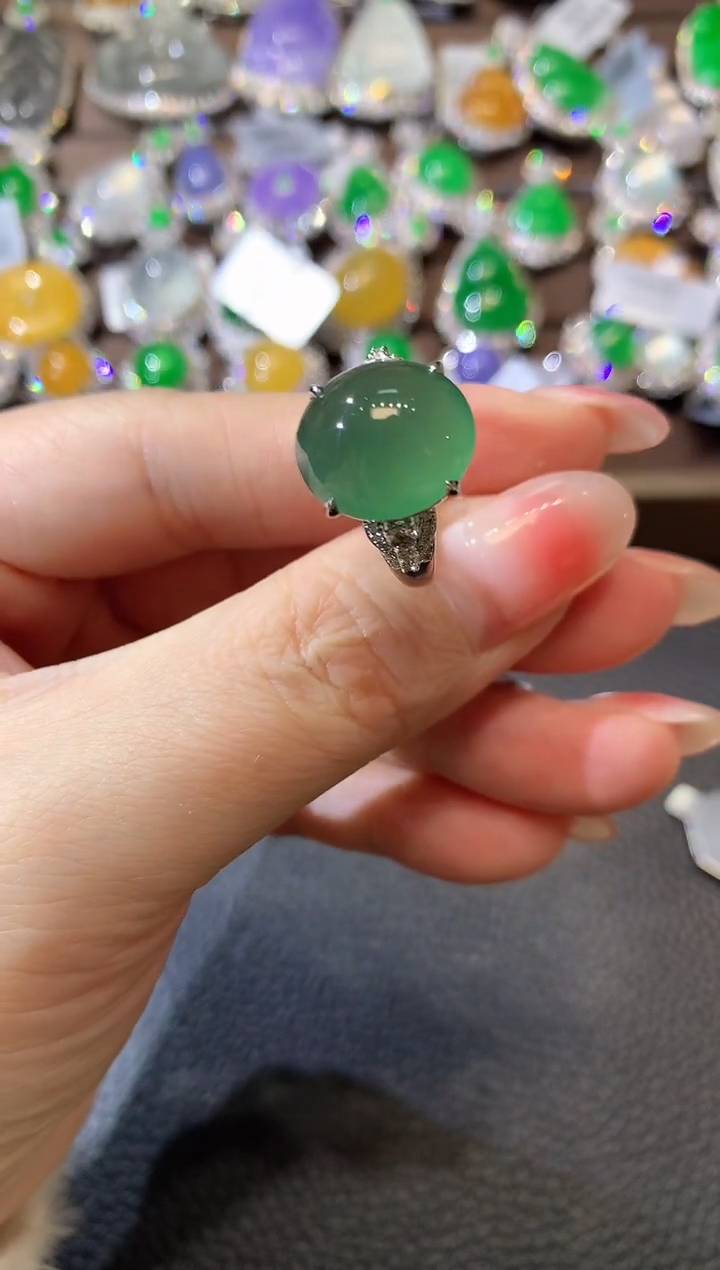 【闪购商品】翡翠戒指18K金镶嵌D97 翡翠