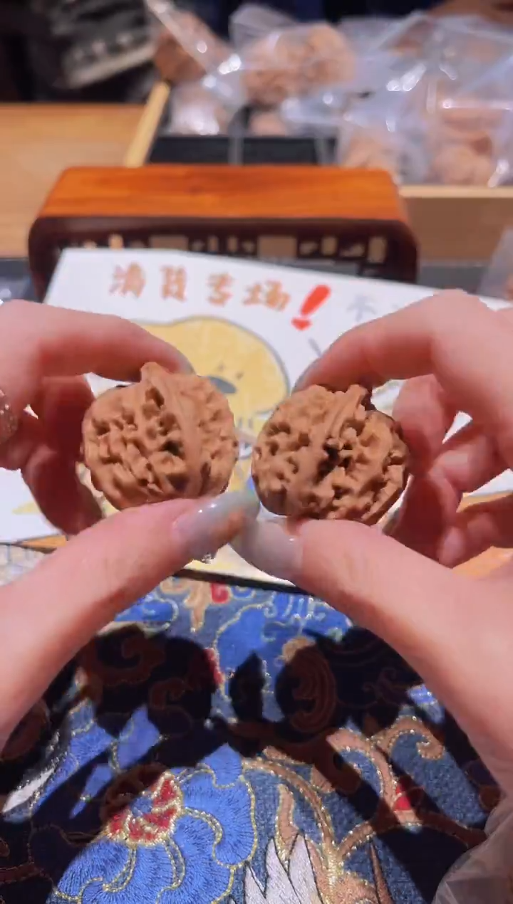 把件文玩核桃093秦闷