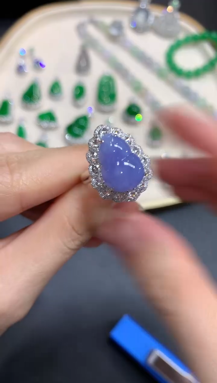 【闪购商品】翡翠戒指18K金镶嵌Q206|28000