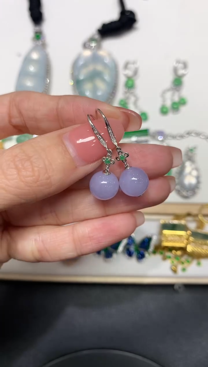 【闪购商品】翡翠吊坠(不含链)18K金镶嵌团购1