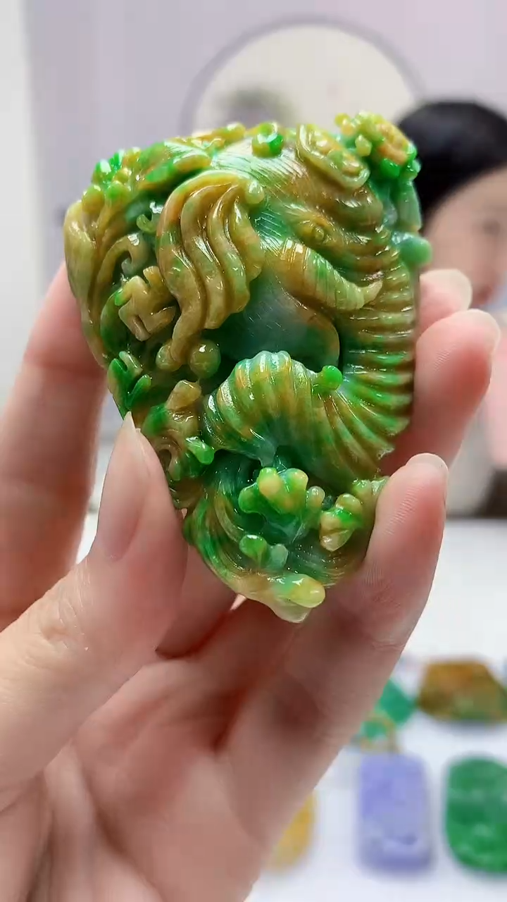 【闪购商品】定制翡翠未镶嵌4852zm-毛货挂件210赠珠链