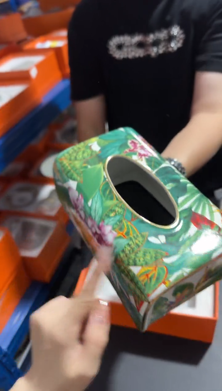 瓷片-----000-----