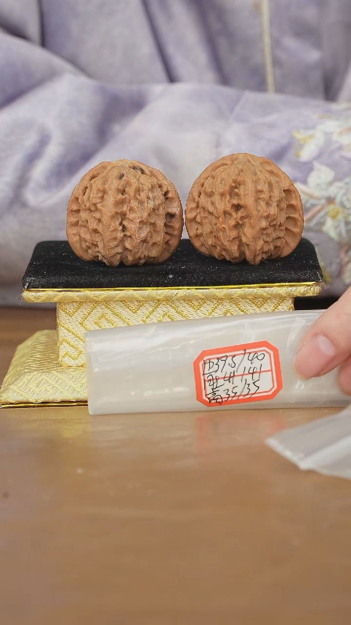 把件文玩核桃白狮子微修