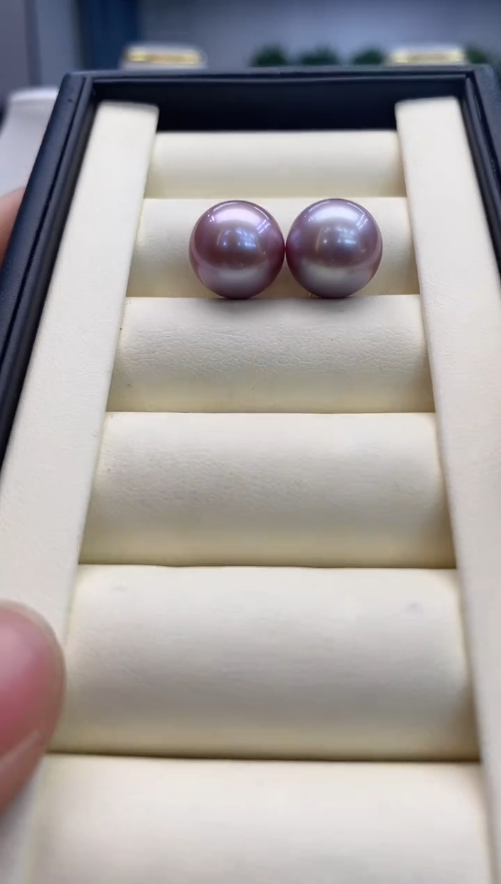 【闪购商品】淡水珍珠耳饰18K金镶嵌淡水耳钉紫罗兰