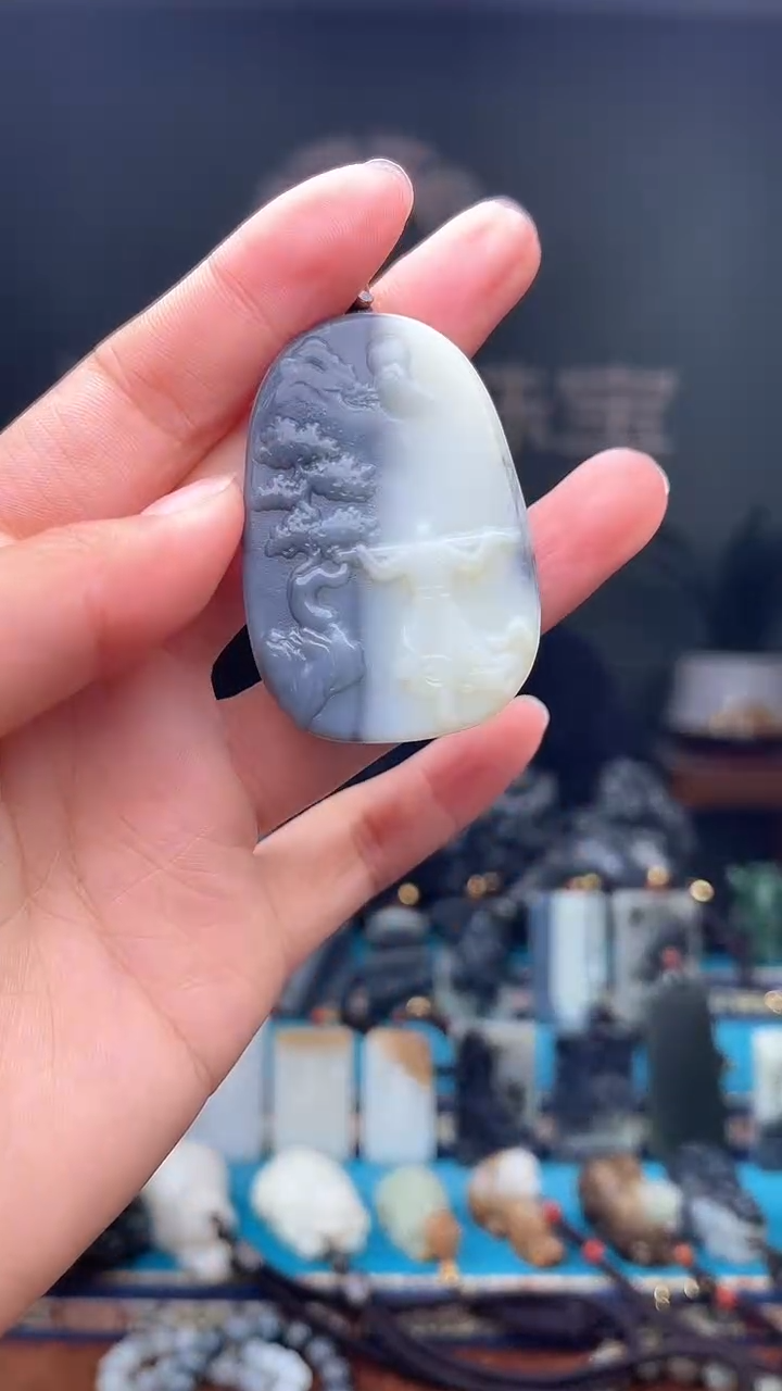 未镶嵌和田玉挂件1