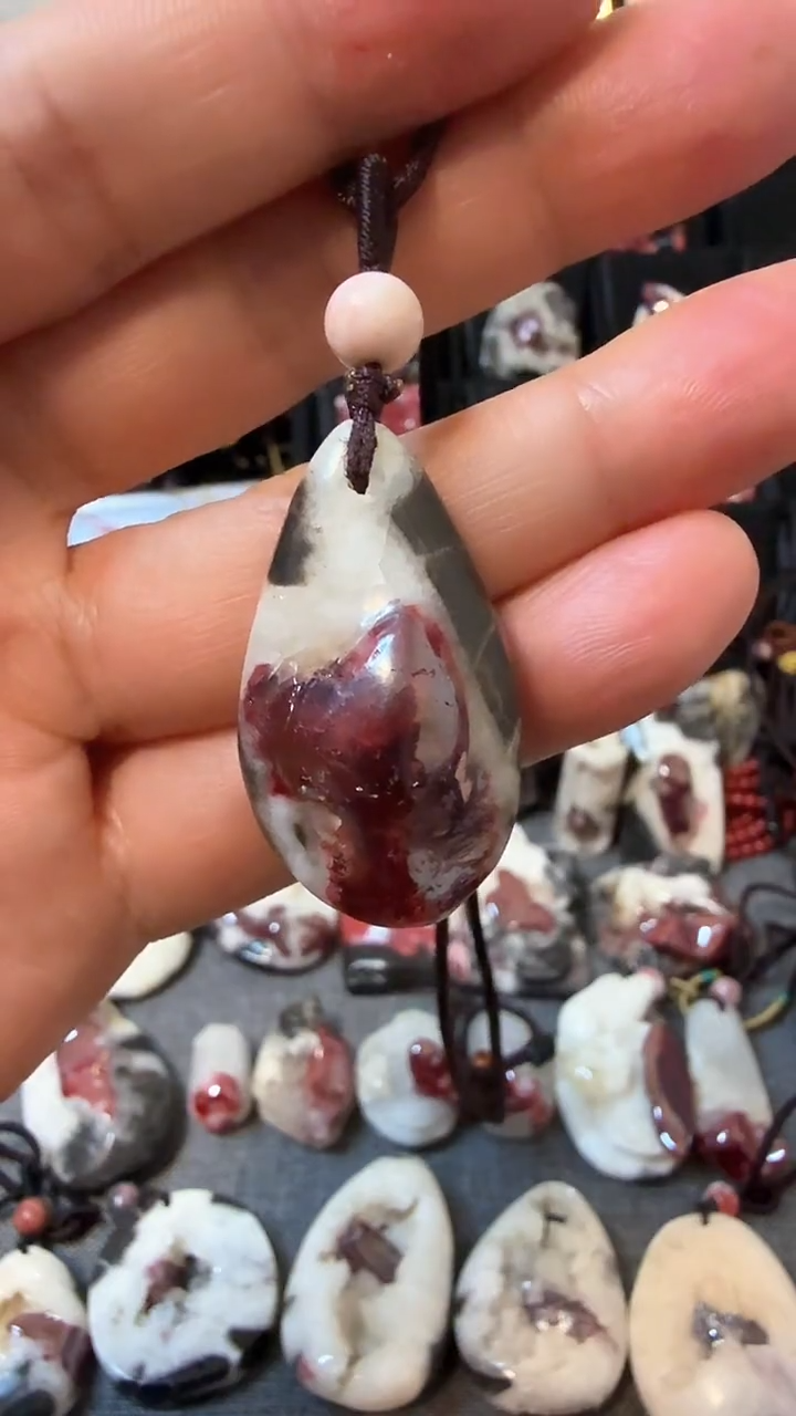 【闪购商品】天然辰砂大晶砂随行吊坠1