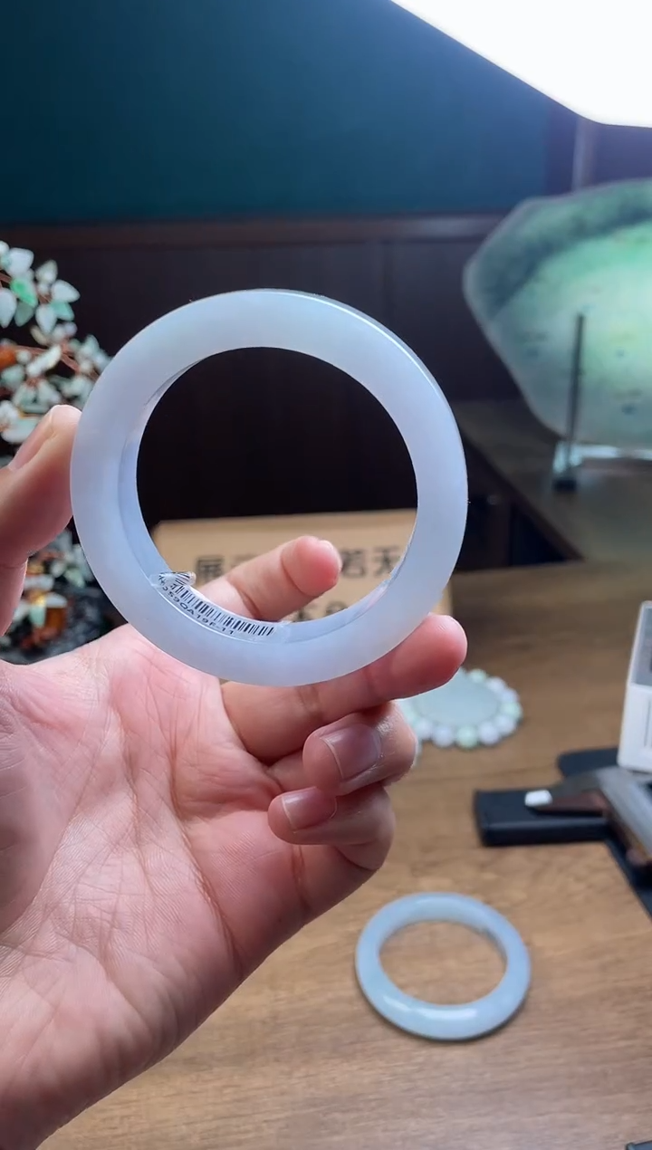 【闪购商品】定制翡翠手镯未镶嵌定制