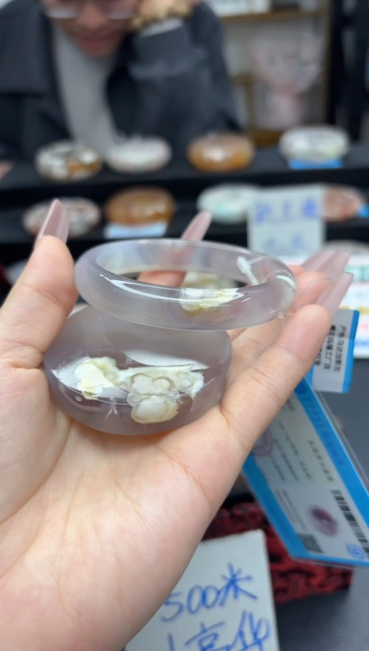 【闪购商品】石英质玉手镯未镶嵌A1262(56圈赠送镯心)