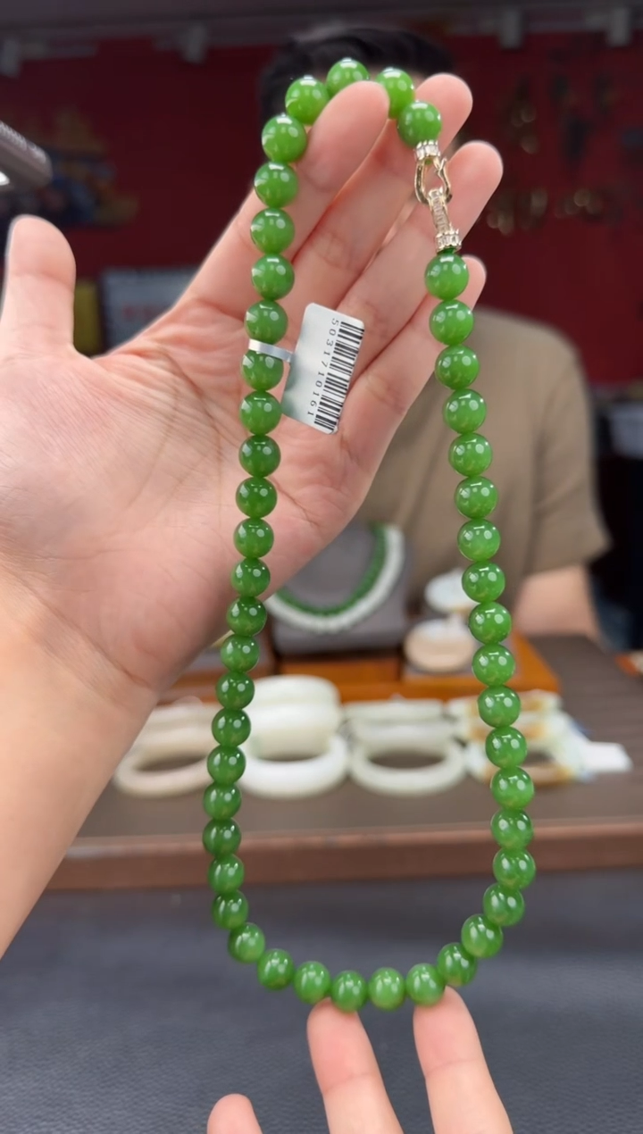 和田玉未镶嵌颈饰碧玉粉绿妈妈链卡10