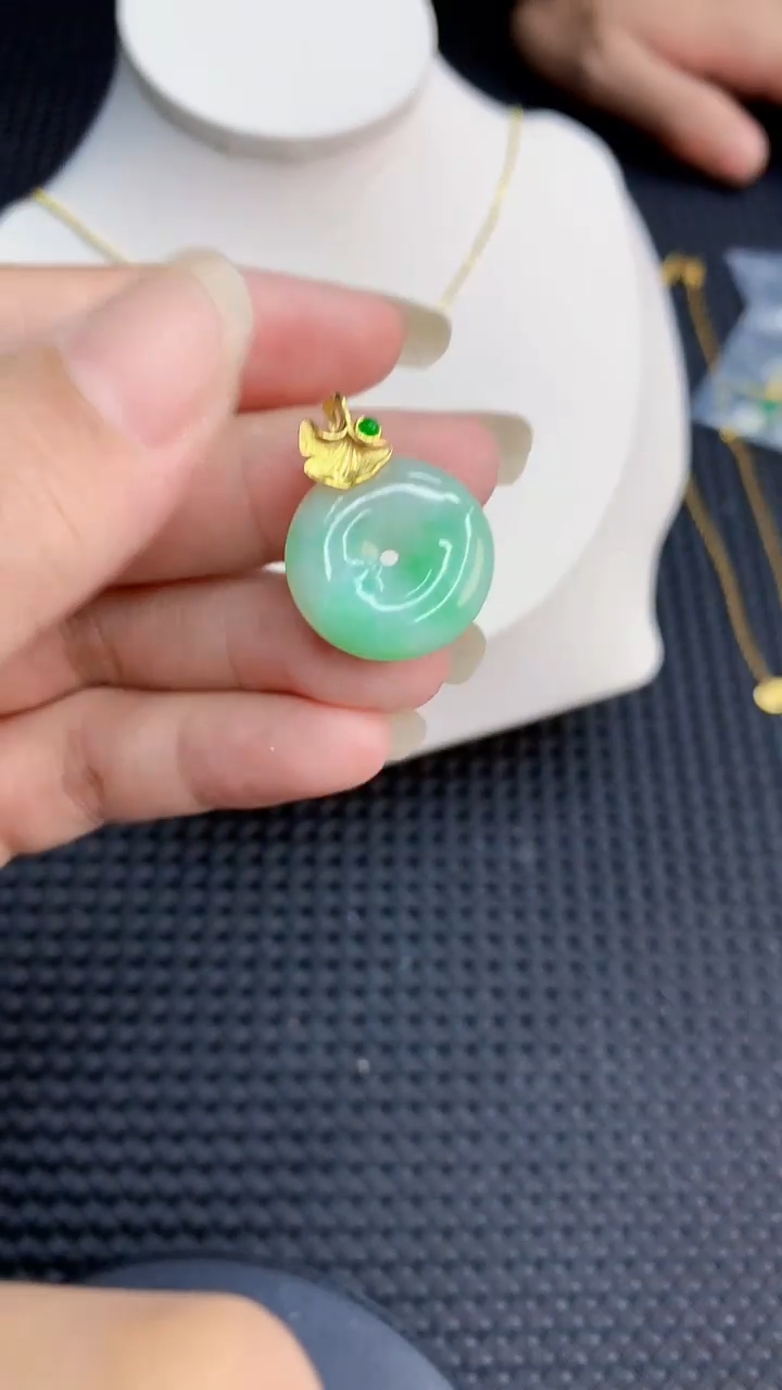【闪购商品】翡翠颈饰银S925镶嵌            8