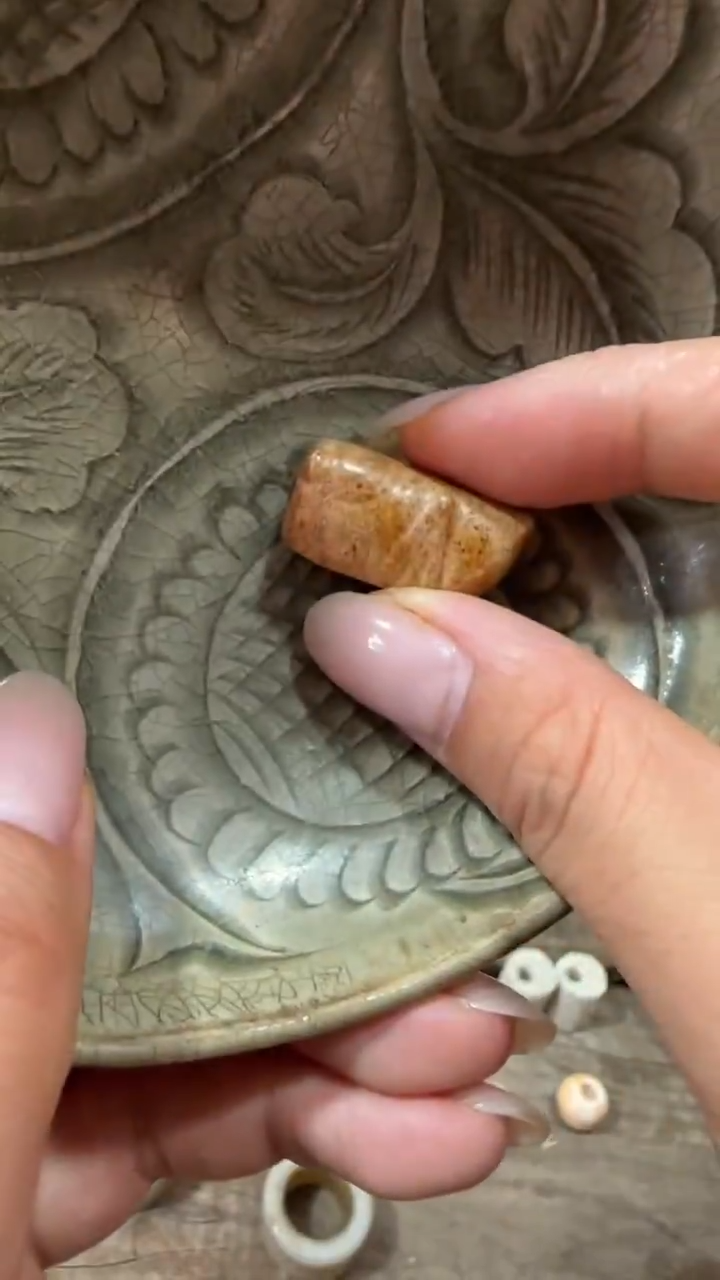 瓷片手工，手绘，陶瓷