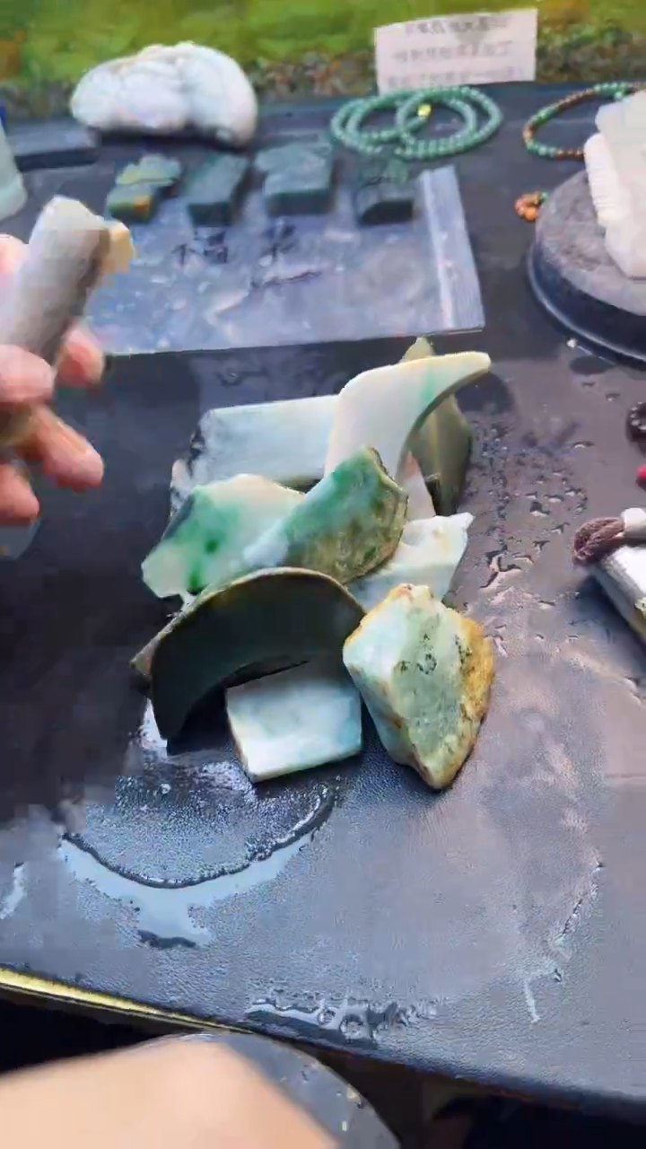 【闪购商品】翡翠颈饰未镶嵌216天然翡翠